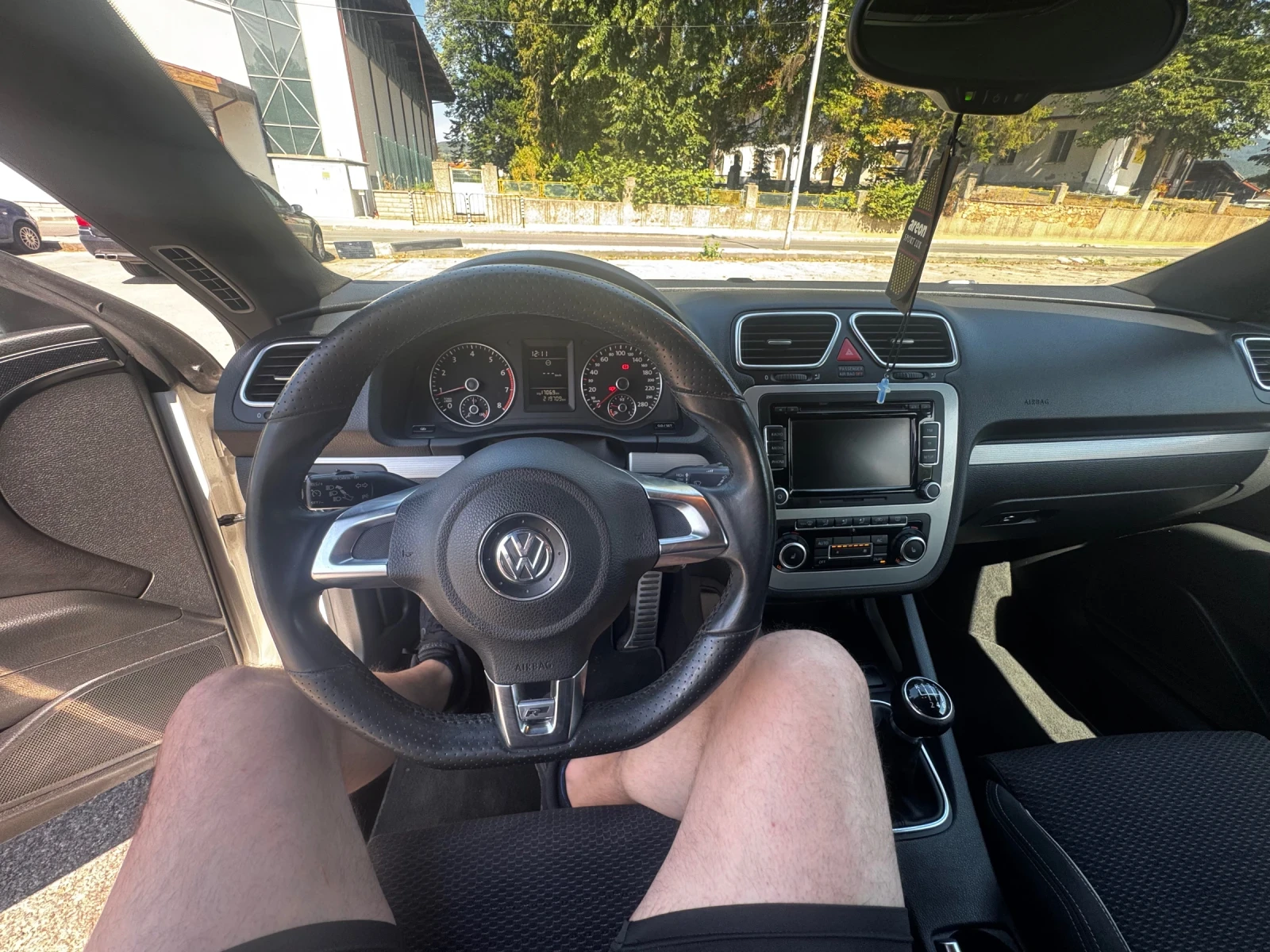 VW Scirocco 1.4 TSI R-line - изображение 10