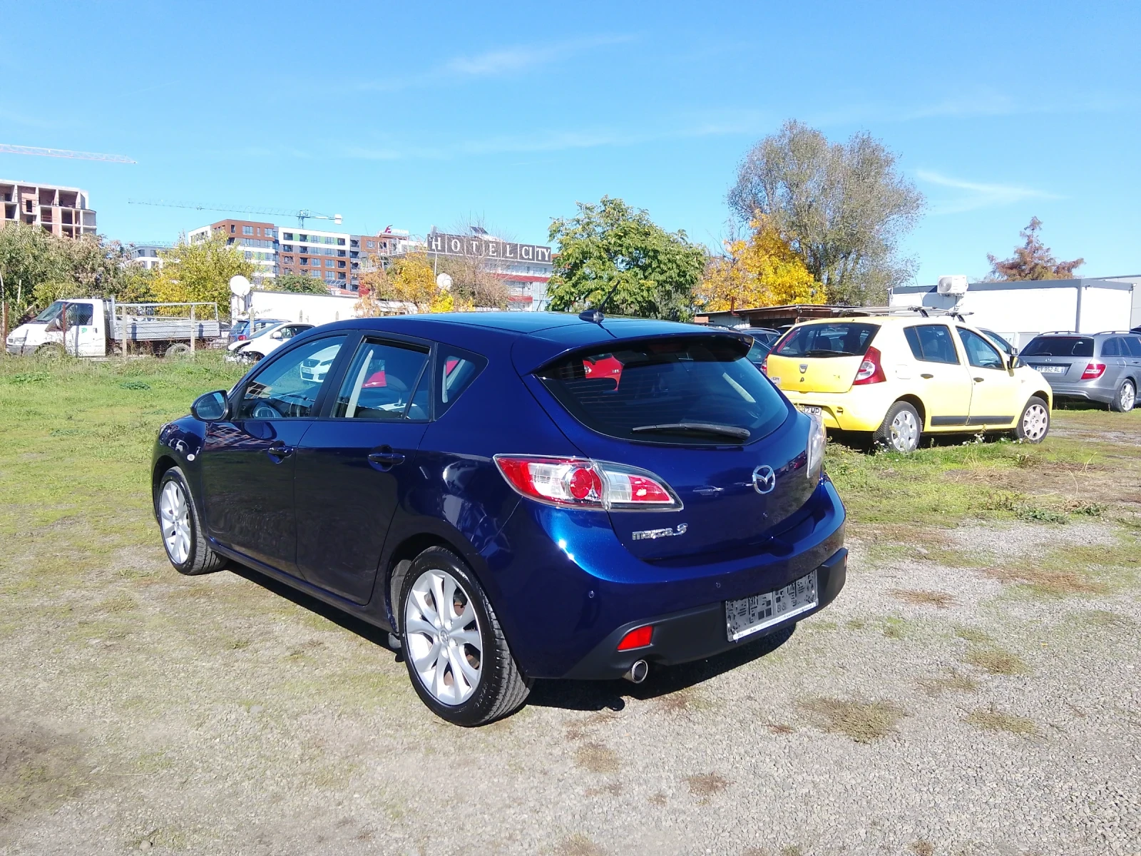Mazda 3 2.0БЕНЗИН-150КС.-6СКОРОСТИ-КЛИМА-STAR/STOP-RVM-DSC - изображение 3