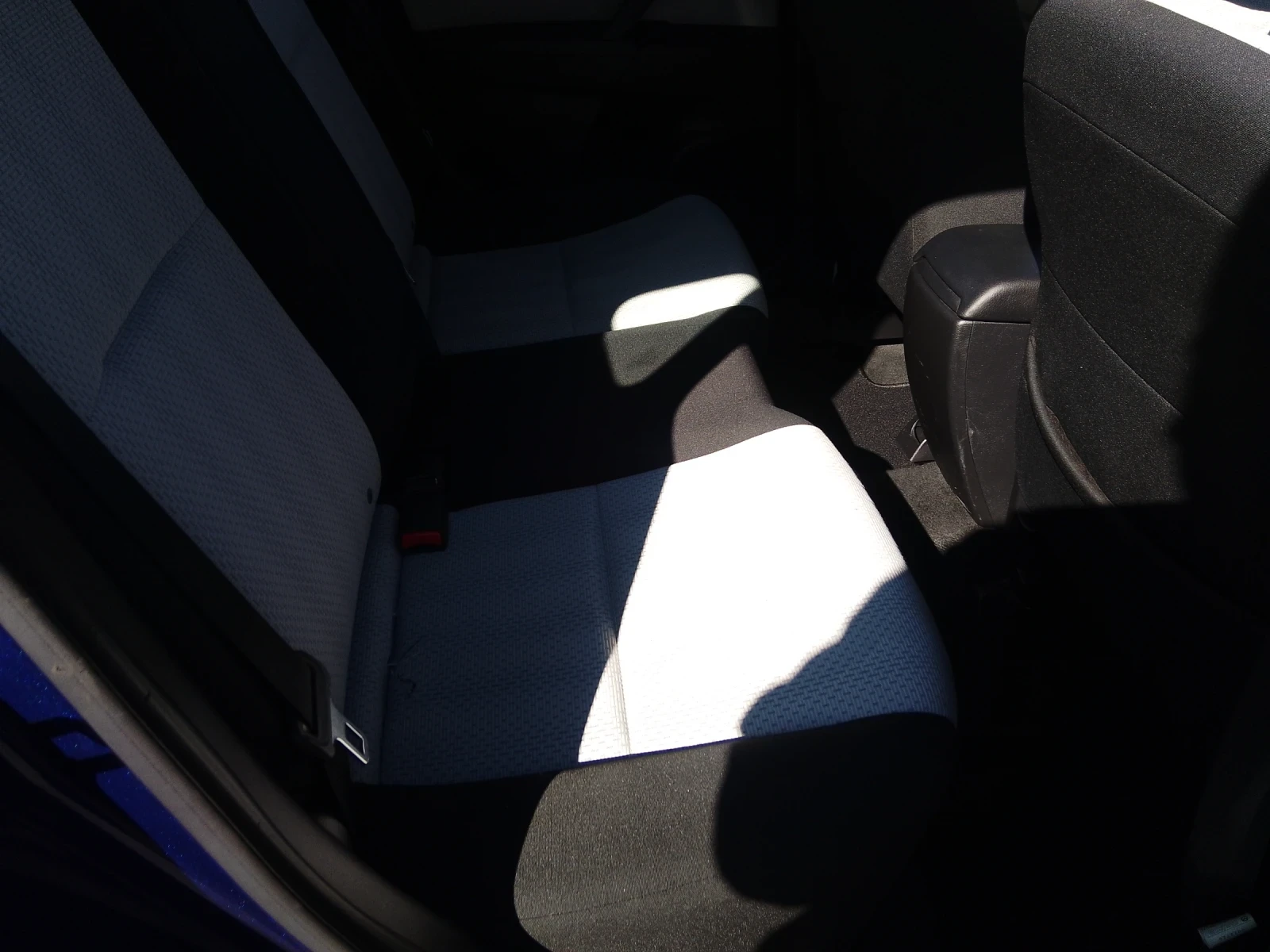 Mazda 3 2.0БЕНЗИН-150КС.-6СКОРОСТИ-КЛИМА-STAR/STOP-RVM-DSC - изображение 9