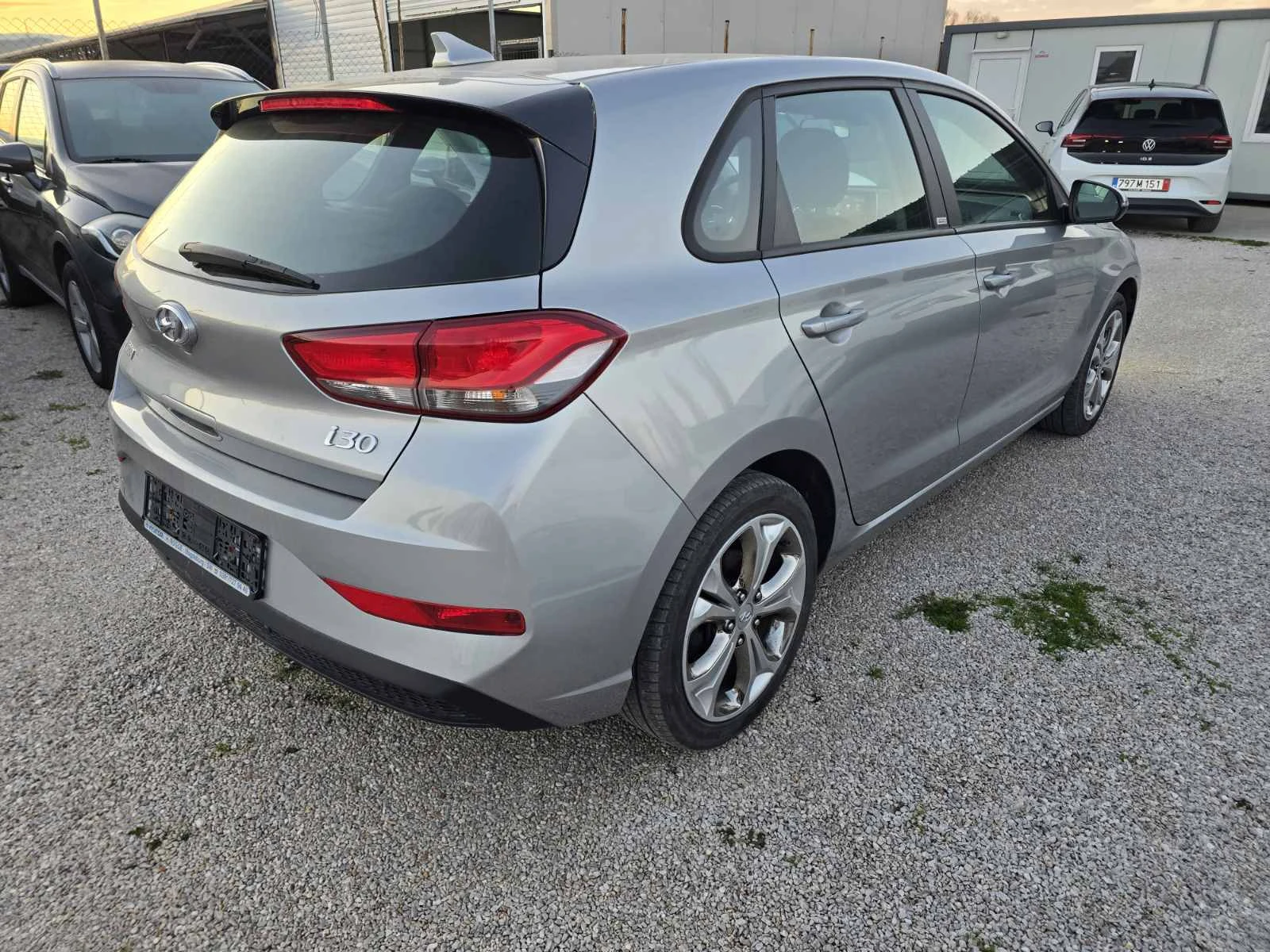 Hyundai I30 1.6 CRDi Джанти| Камера| Андроид Ауто - изображение 5