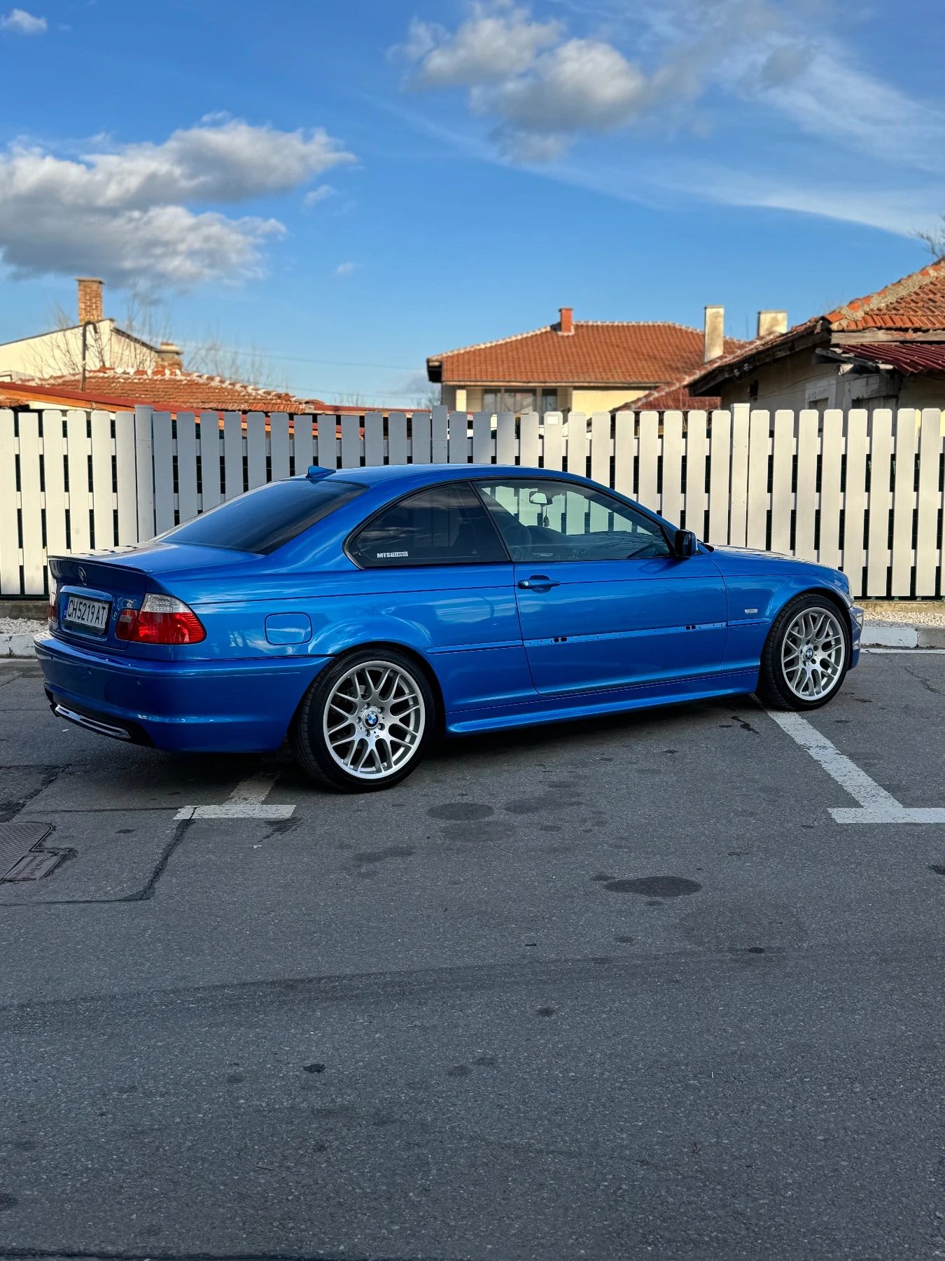 BMW 323 Ci - изображение 6