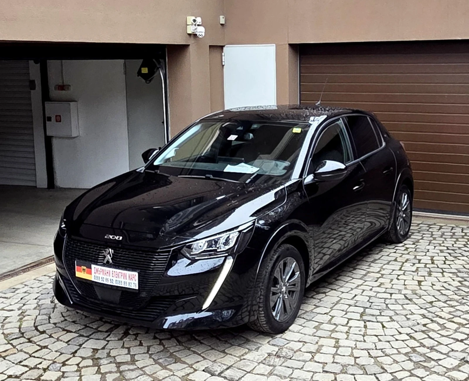 Peugeot 208 ГАРАНЦИОНЕН/ЗАВЕРЕНА СЕРВИЗНА КНИЖКА - изображение 7