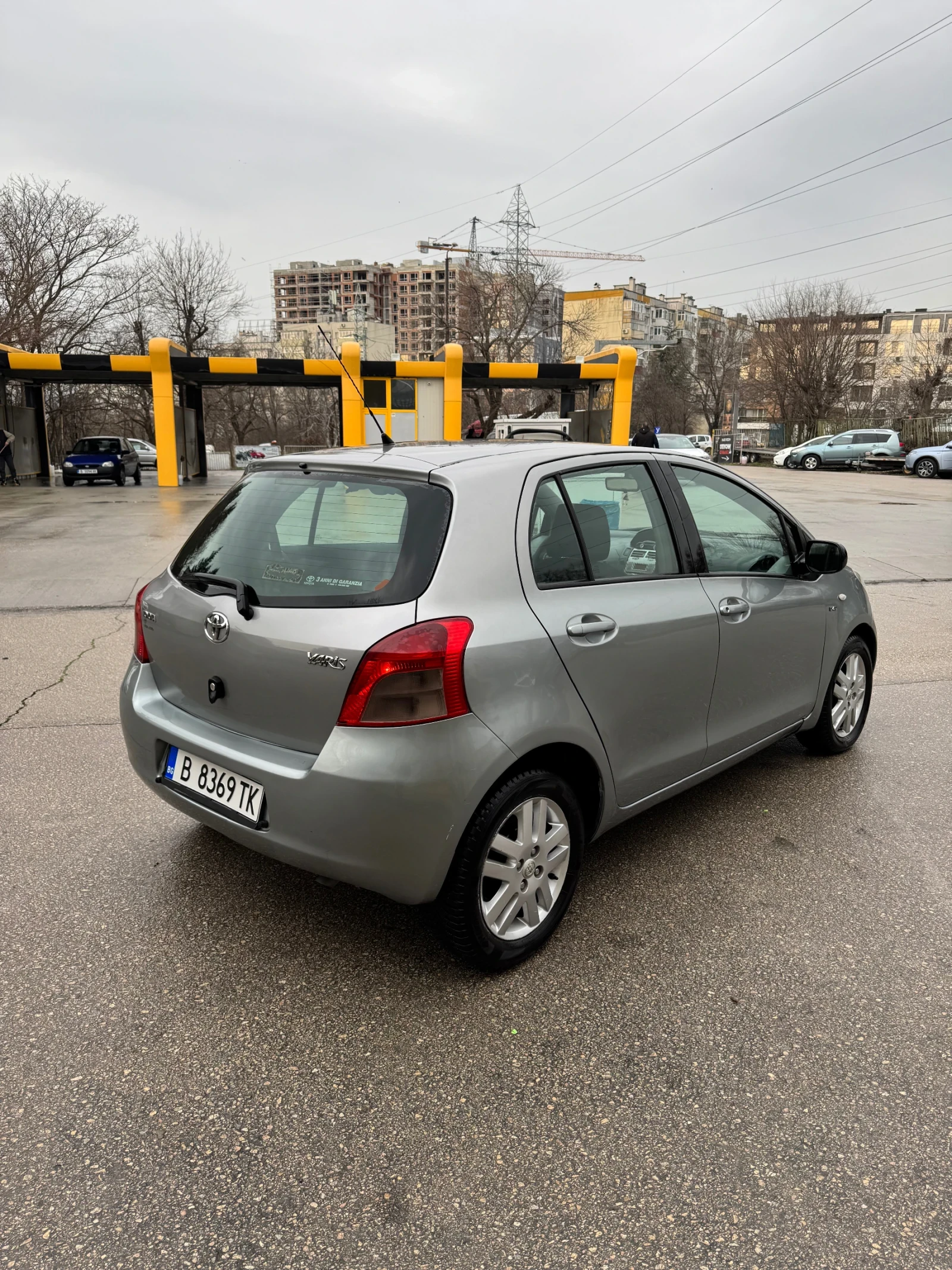 Toyota Yaris 1.4D - изображение 3
