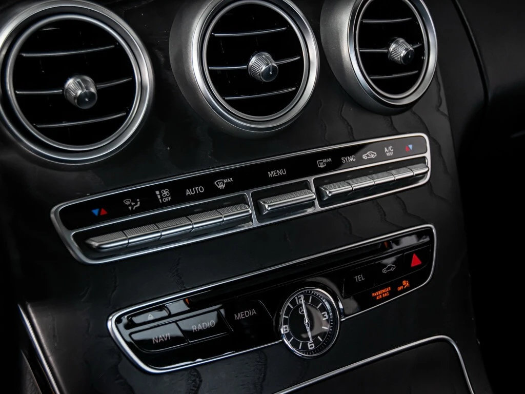 Mercedes-Benz C 43 AMG NIGHT PKG С РЕГИСТРАЦИЯ & АВТО КРЕДИТ, снимка 12 - Автомобили и джипове - 53796781