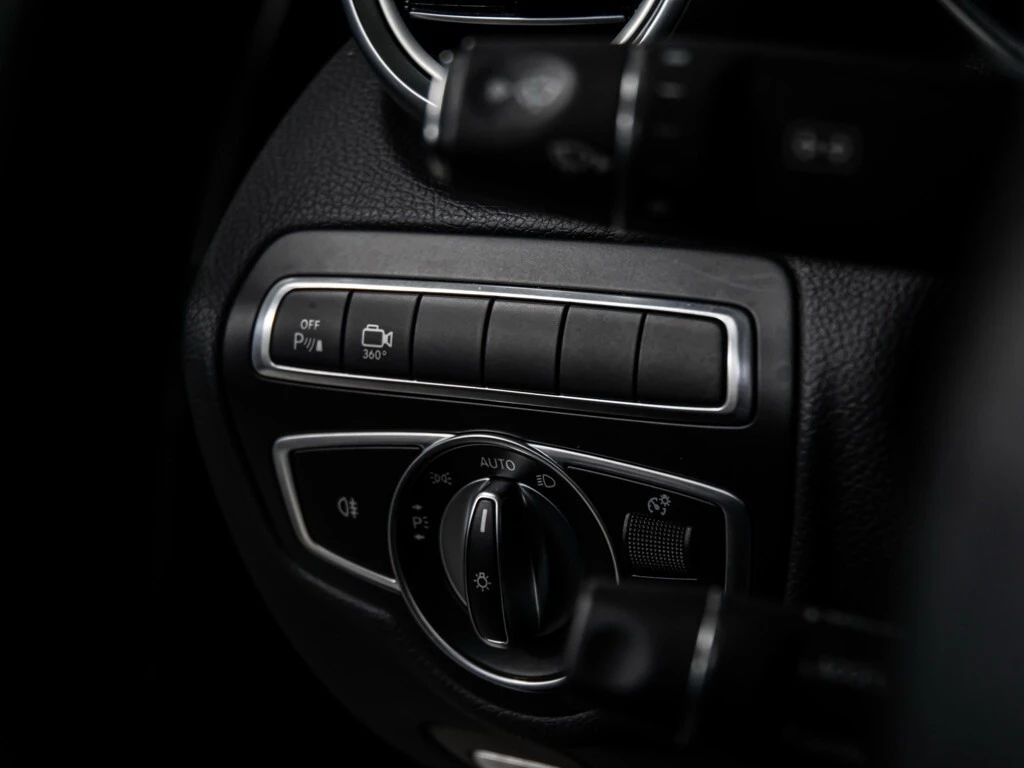 Mercedes-Benz C 43 AMG NIGHT PKG С РЕГИСТРАЦИЯ & АВТО КРЕДИТ, снимка 11 - Автомобили и джипове - 53796781