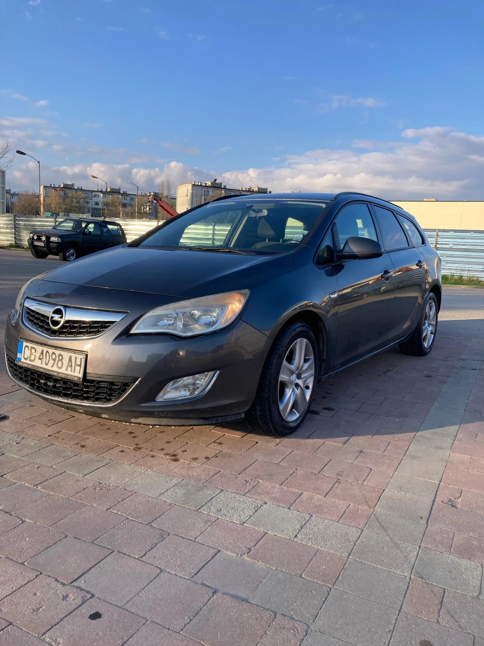 Opel Astra 2.0, снимка 2 - Автомобили и джипове - 54153646