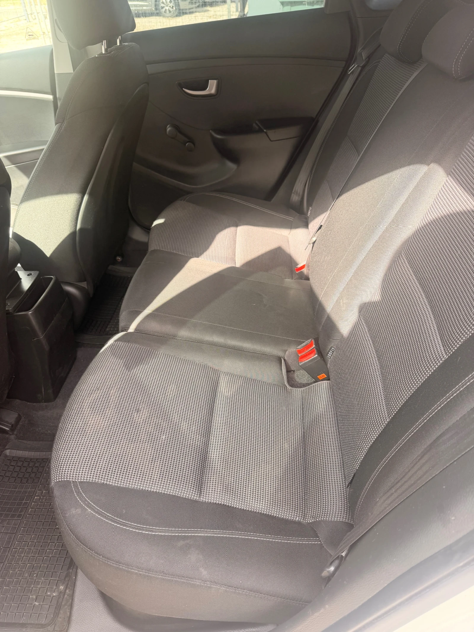 Hyundai I30 1, 4 I, снимка 8 - Автомобили и джипове - 54202086