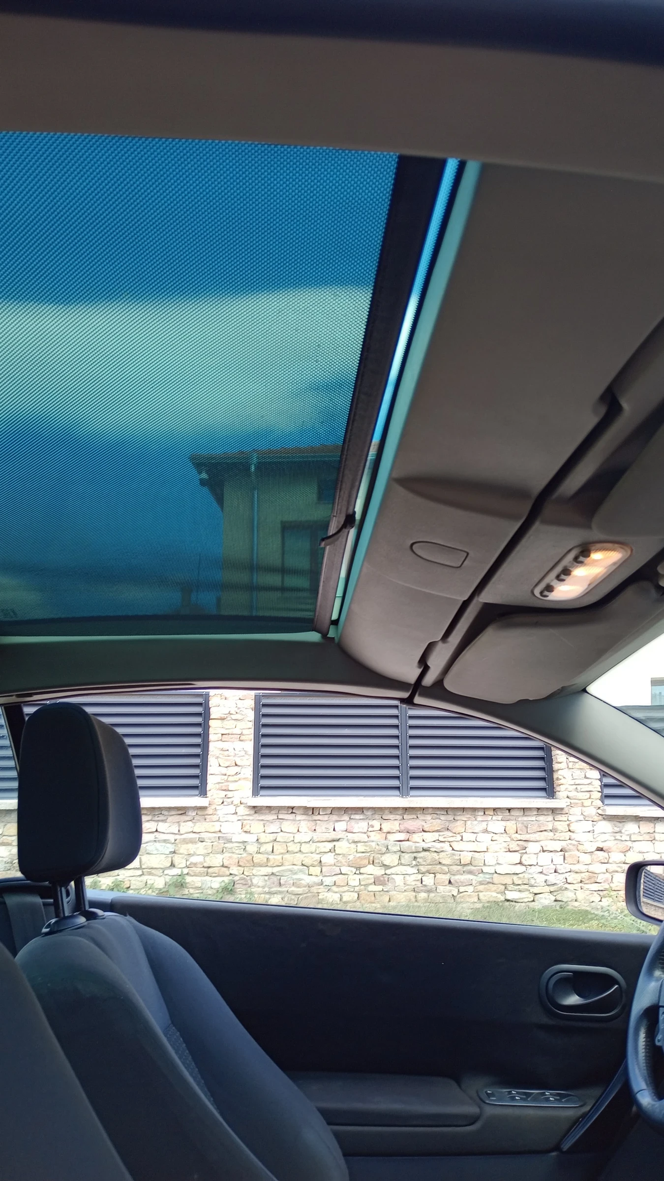 Renault Megane Кабрио 1.9dci, снимка 6 - Автомобили и джипове - 54239276