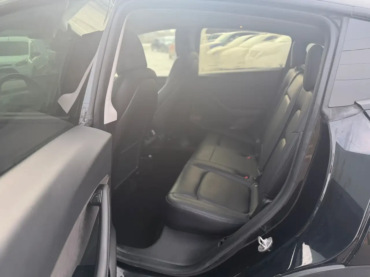 Tesla Model Y Long Range 4x4* PANORAMA* ПОДГРЕВ* КАМЕРИ* , снимка 15 - Автомобили и джипове - 54295619