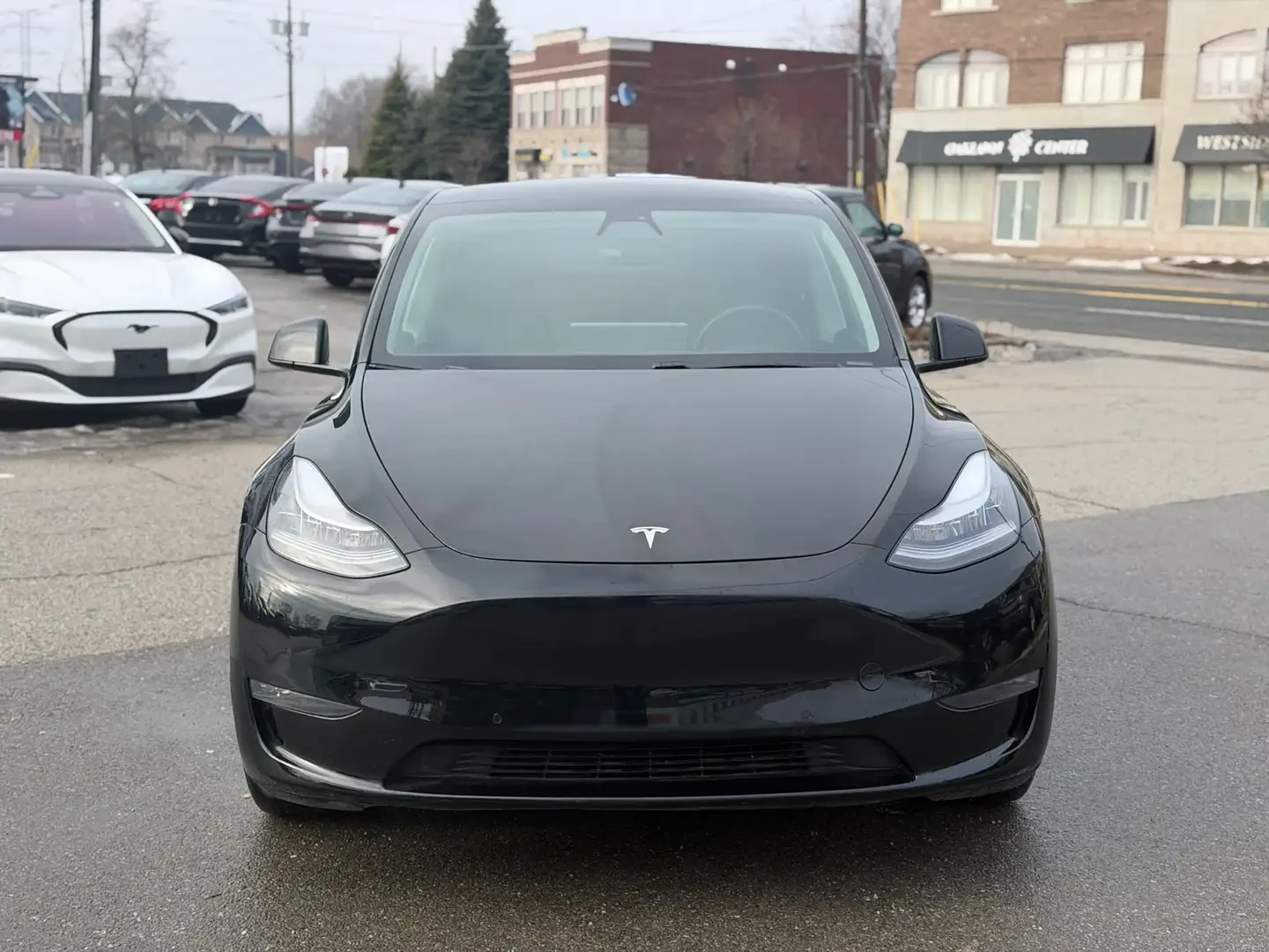 Tesla Model Y Long Range 4x4* PANORAMA* ПОДГРЕВ* КАМЕРИ* , снимка 2 - Автомобили и джипове - 54295619