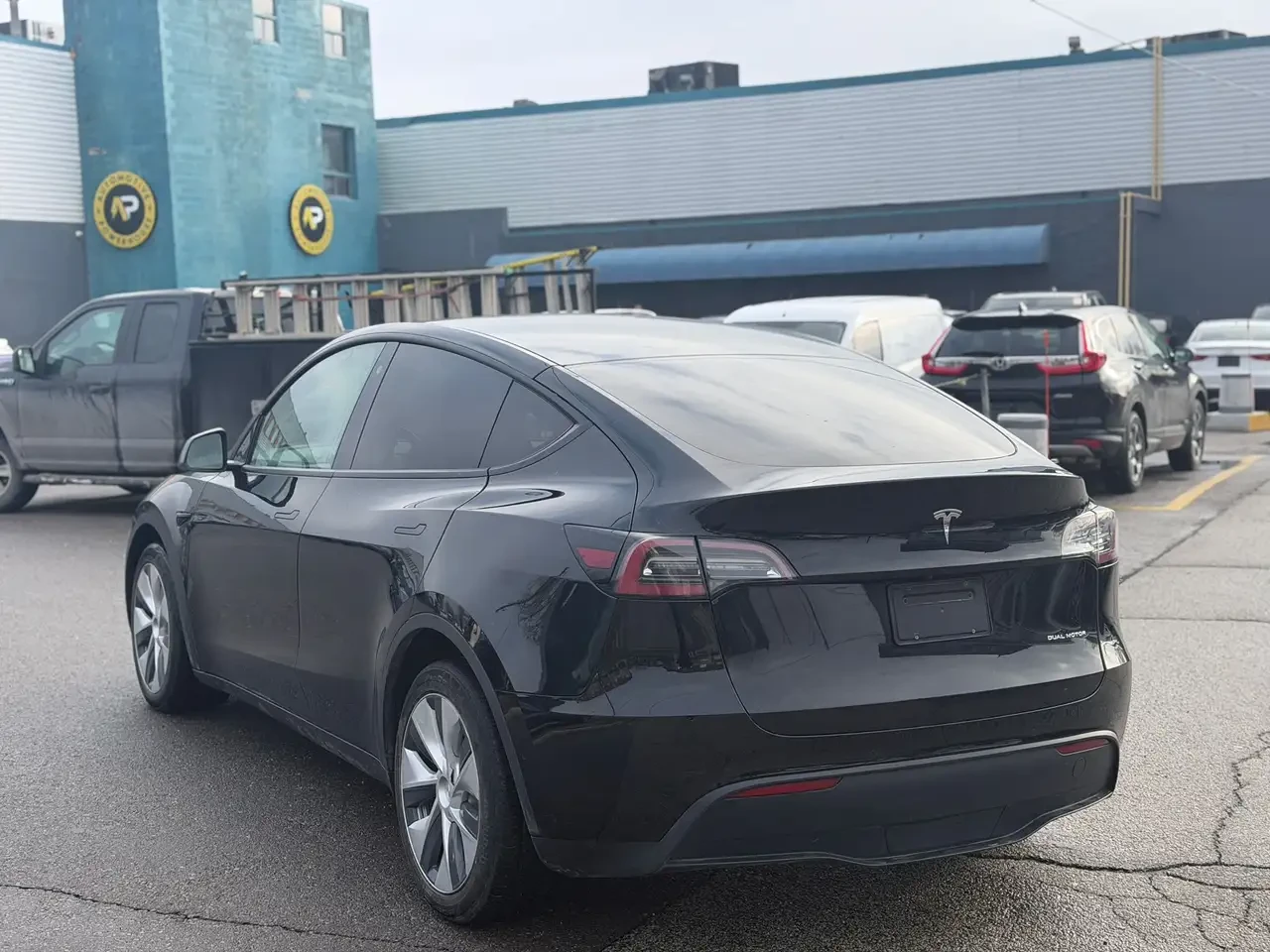 Tesla Model Y Long Range 4x4* PANORAMA* ПОДГРЕВ* КАМЕРИ* , снимка 7 - Автомобили и джипове - 54295619