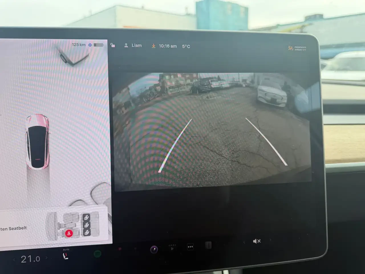 Tesla Model Y Long Range 4x4* PANORAMA* ПОДГРЕВ* КАМЕРИ* , снимка 13 - Автомобили и джипове - 54295619