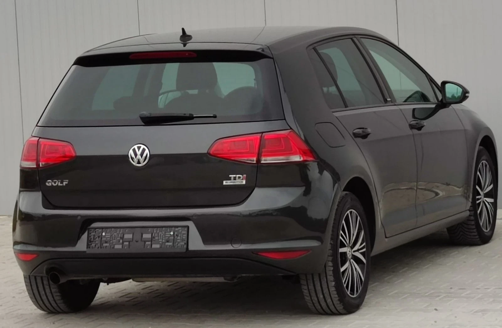 VW Golf * Allstar* KEYLESS GO* , снимка 3 - Автомобили и джипове - 54479100