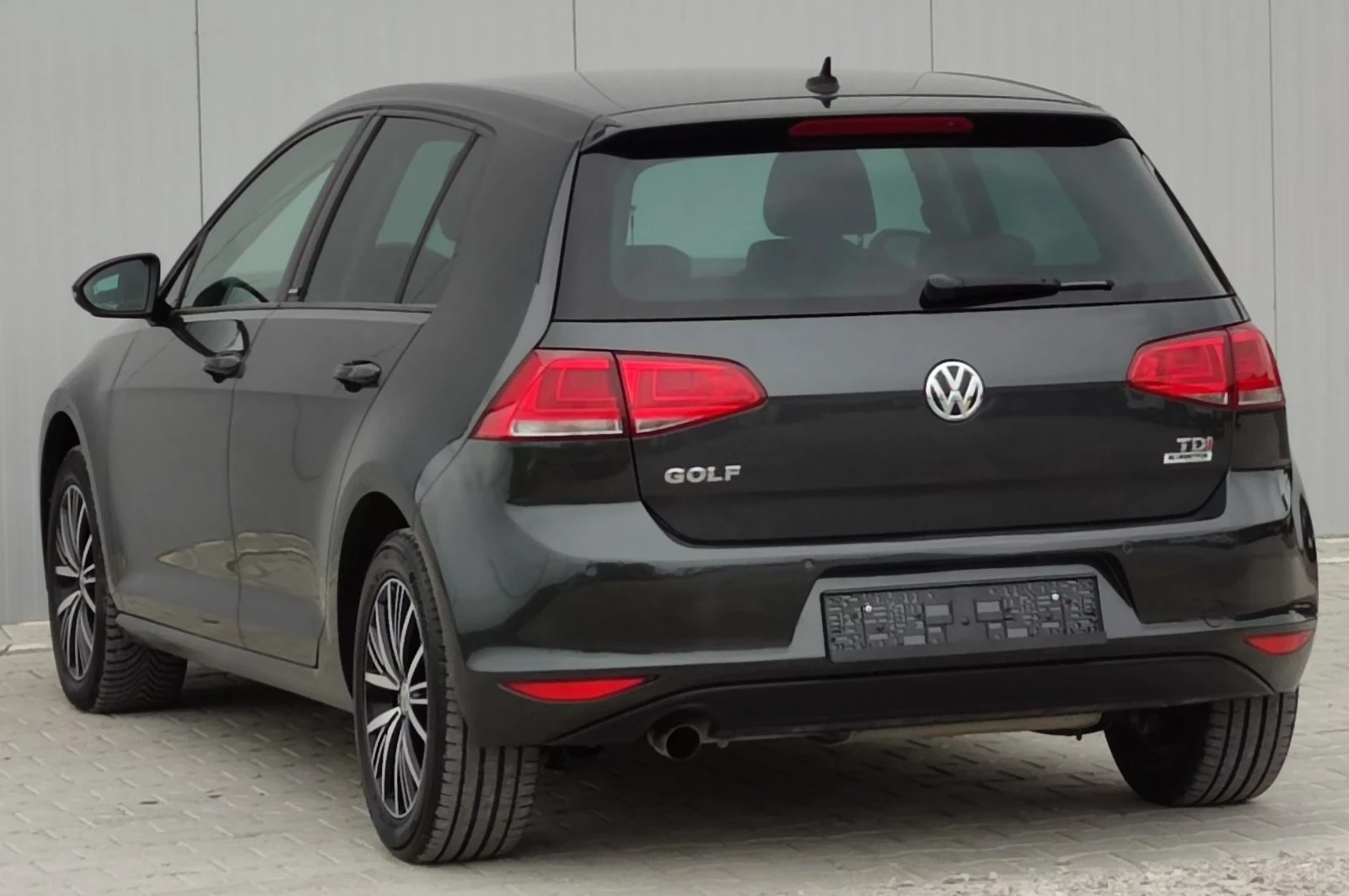 VW Golf * Allstar* KEYLESS GO* , снимка 5 - Автомобили и джипове - 54479100