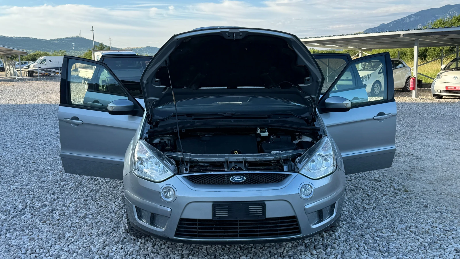 Ford S-Max 1.8TDCI-136кс/КЛИМАТРОНИК/ВНОС ОТ ИТАЛИЯ, снимка 7 - Автомобили и джипове - 54936431