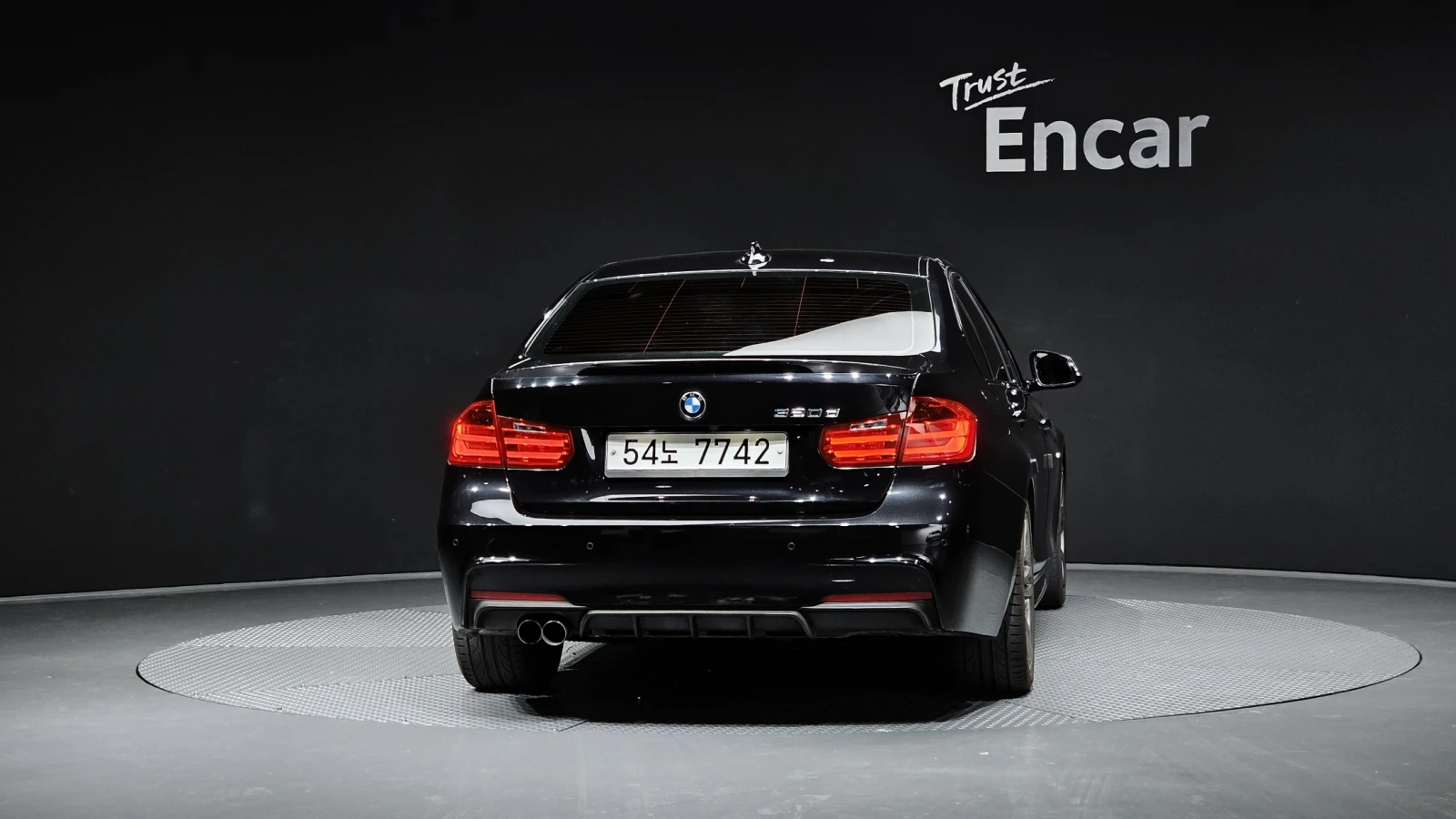BMW 320 M PERFORMANCE EDITION* HUD, снимка 4 - Автомобили и джипове - 55372195