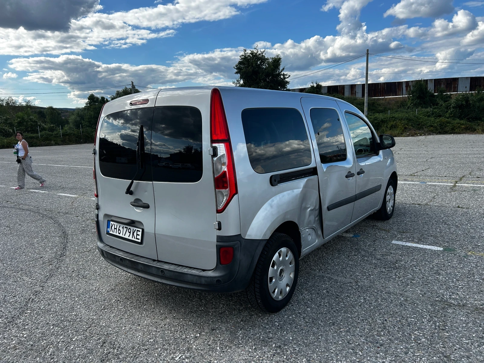 Renault Kangoo 1.5 DCI  7 места , снимка 6 - Автомобили и джипове - 55420511