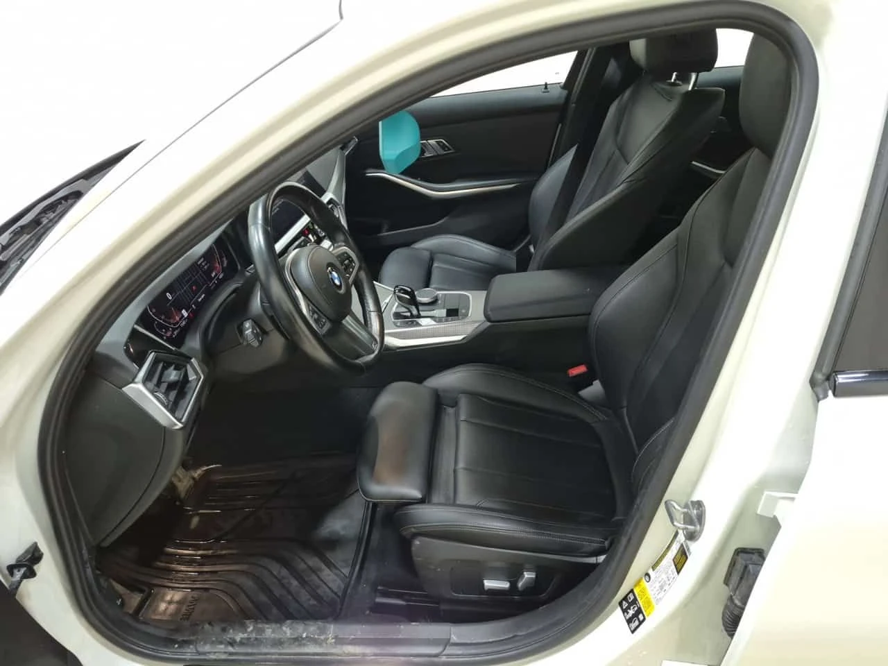 BMW 330 * 330I XDRIVE * АВТОКРЕДИТ БЕЗ ПЪРВОНАЧАЛНА ВНОСКА, снимка 5 - Автомобили и джипове - 55719504
