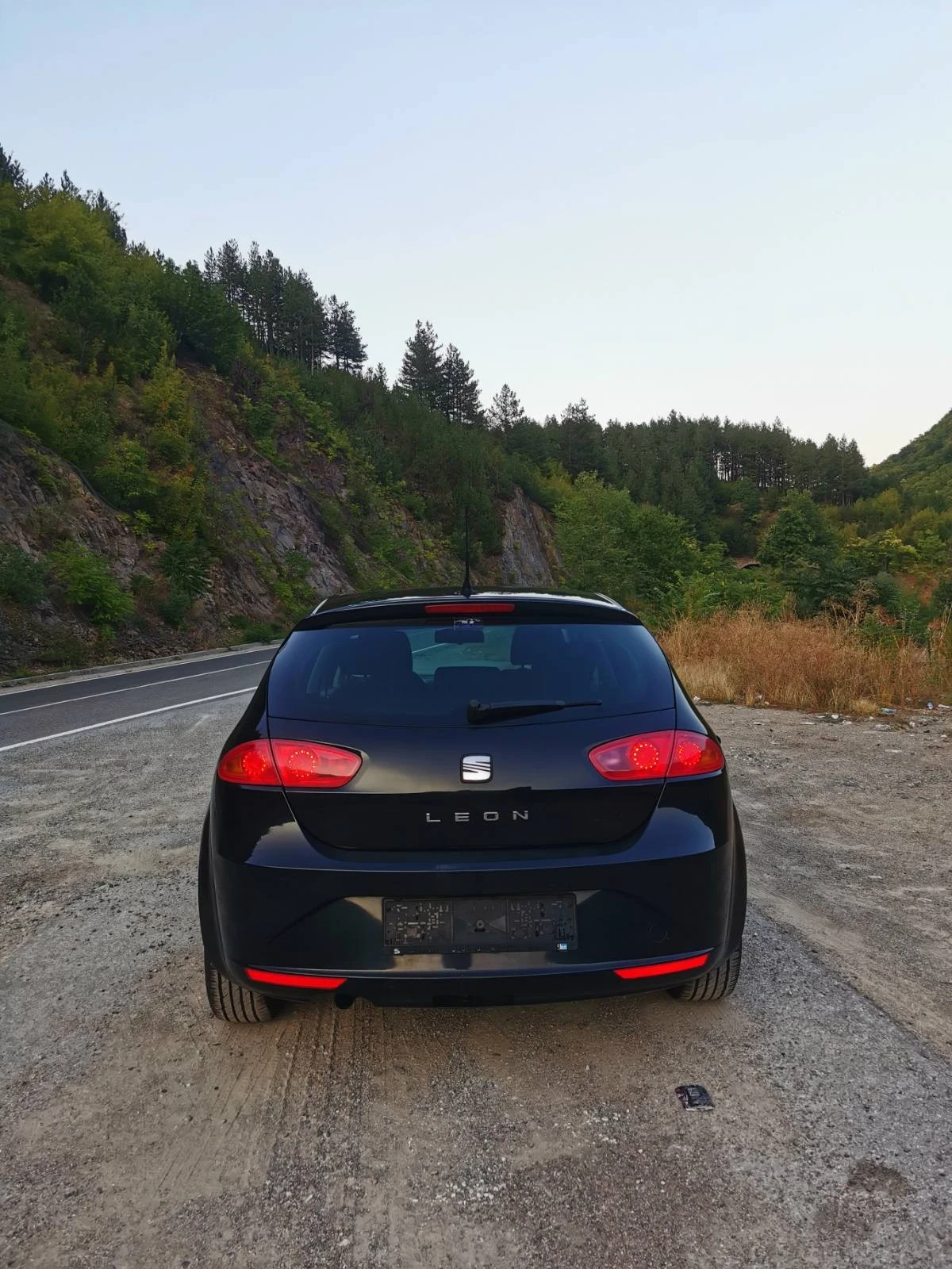 Seat Leon, снимка 7 - Автомобили и джипове - 55781103