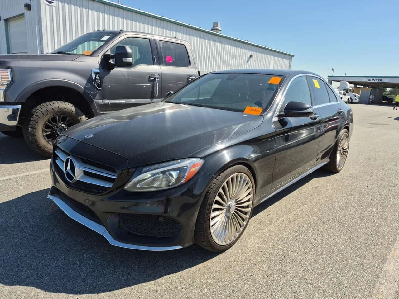 Mercedes-Benz C 300 * CARFAX * ОПЦИЯ ЗА ФИНАНСИРАНЕ * 