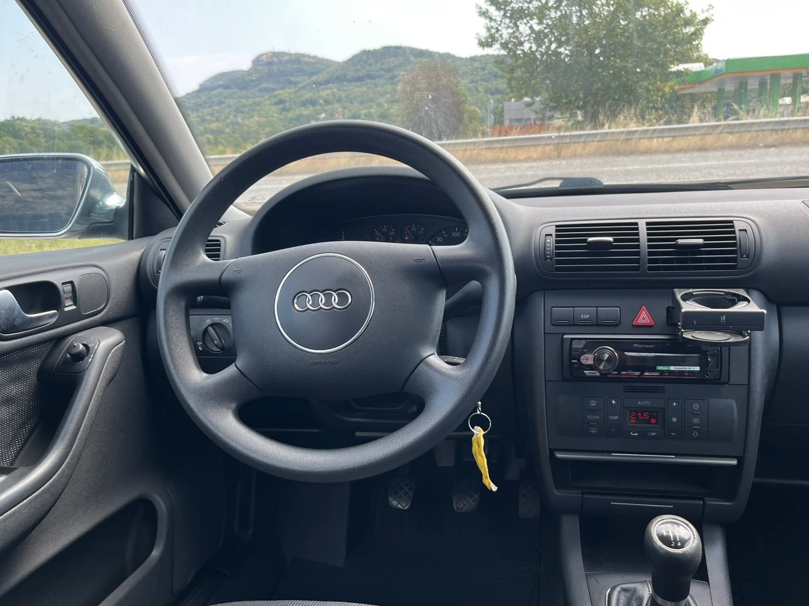 Audi A3 1.9TDI 101кс. КЛИМАТРОНИК , снимка 12 - Автомобили и джипове - 55789323