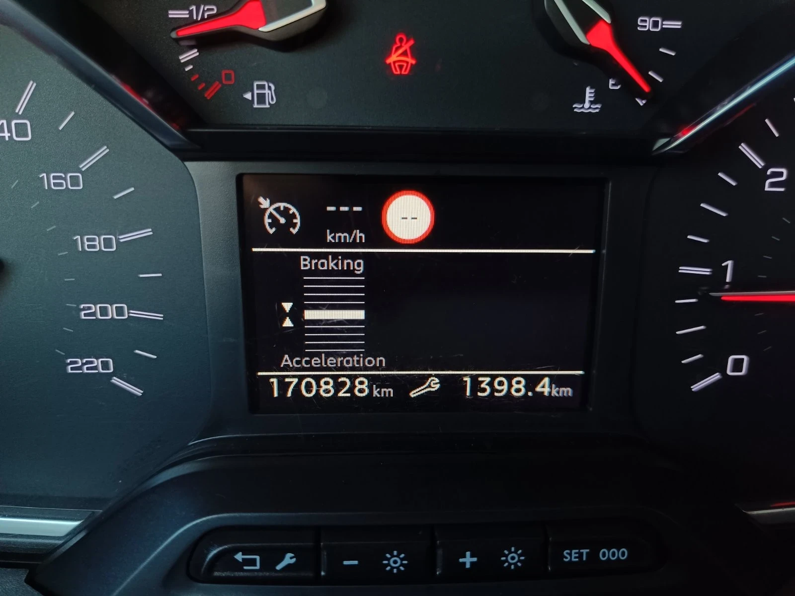 Peugeot Rifter, снимка 8 - Автомобили и джипове - 56246170