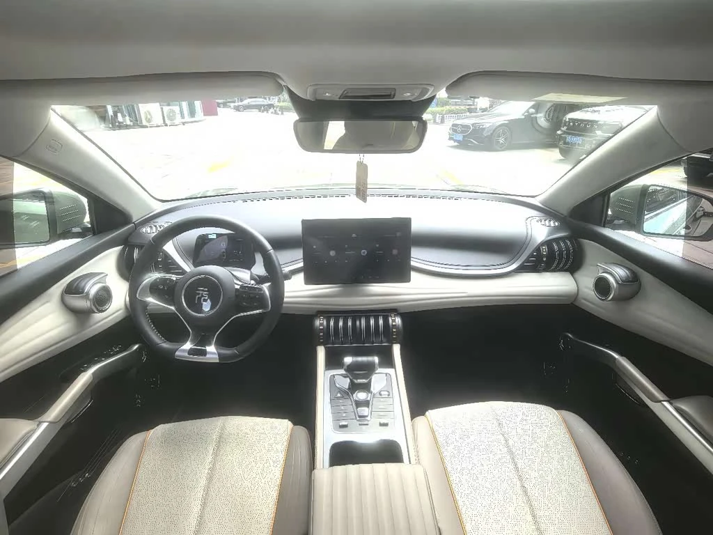 BYD Atto3 Glory Edition 510KM autogeorge.com, снимка 6 - Автомобили и джипове - 56683078