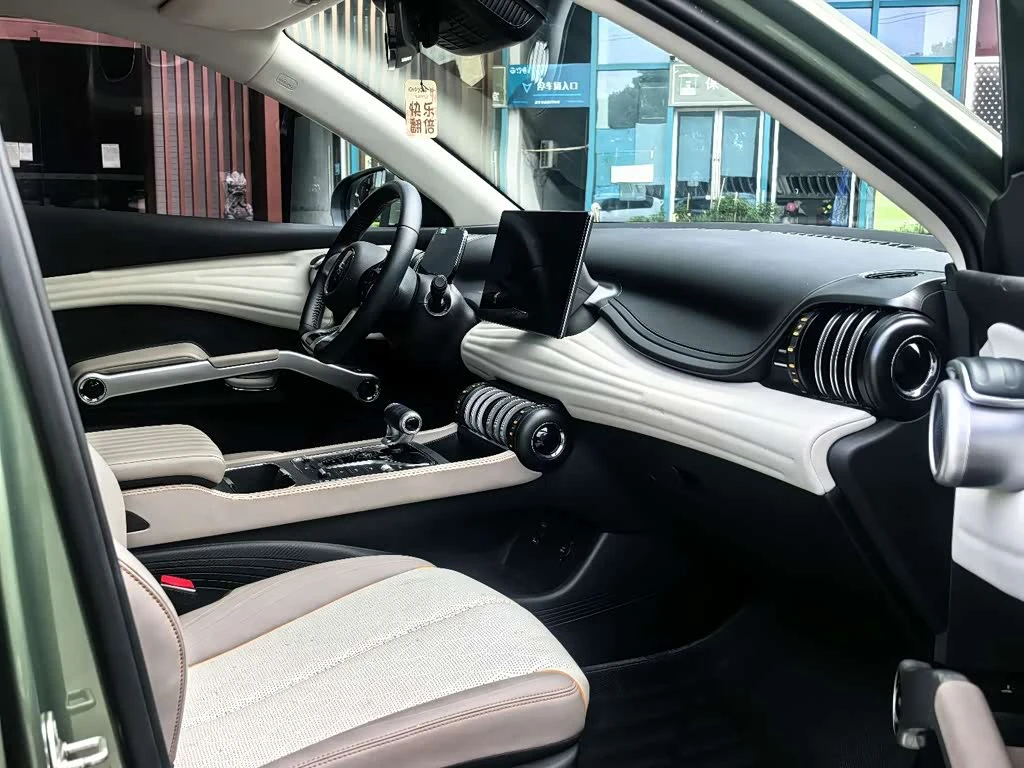 BYD Atto3 Glory Edition 510KM autogeorge.com, снимка 8 - Автомобили и джипове - 56683078