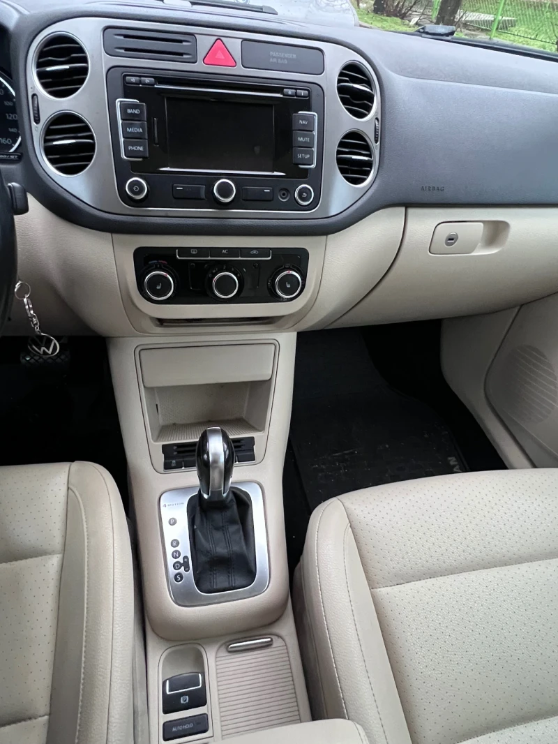 VW Tiguan 2.0TSI 4motion, снимка 7 - Автомобили и джипове - 52836979