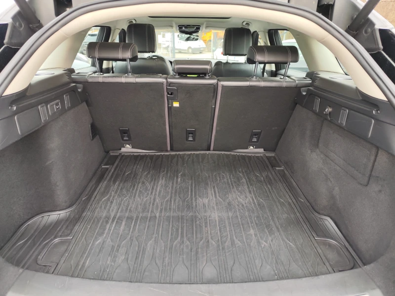 Land Rover Range Rover Velar 2.0D* 4X4* EURO6B* LED* VIRTUAL COCKPIT* , снимка 14 - Автомобили и джипове - 53173369