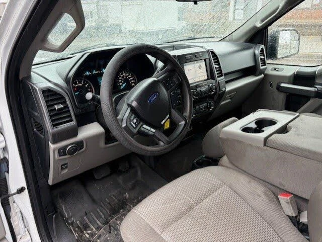 Ford F150 Tow Package * АвтоКредит * (ЦЕНА ДО БГ), снимка 13 - Автомобили и джипове - 55514858