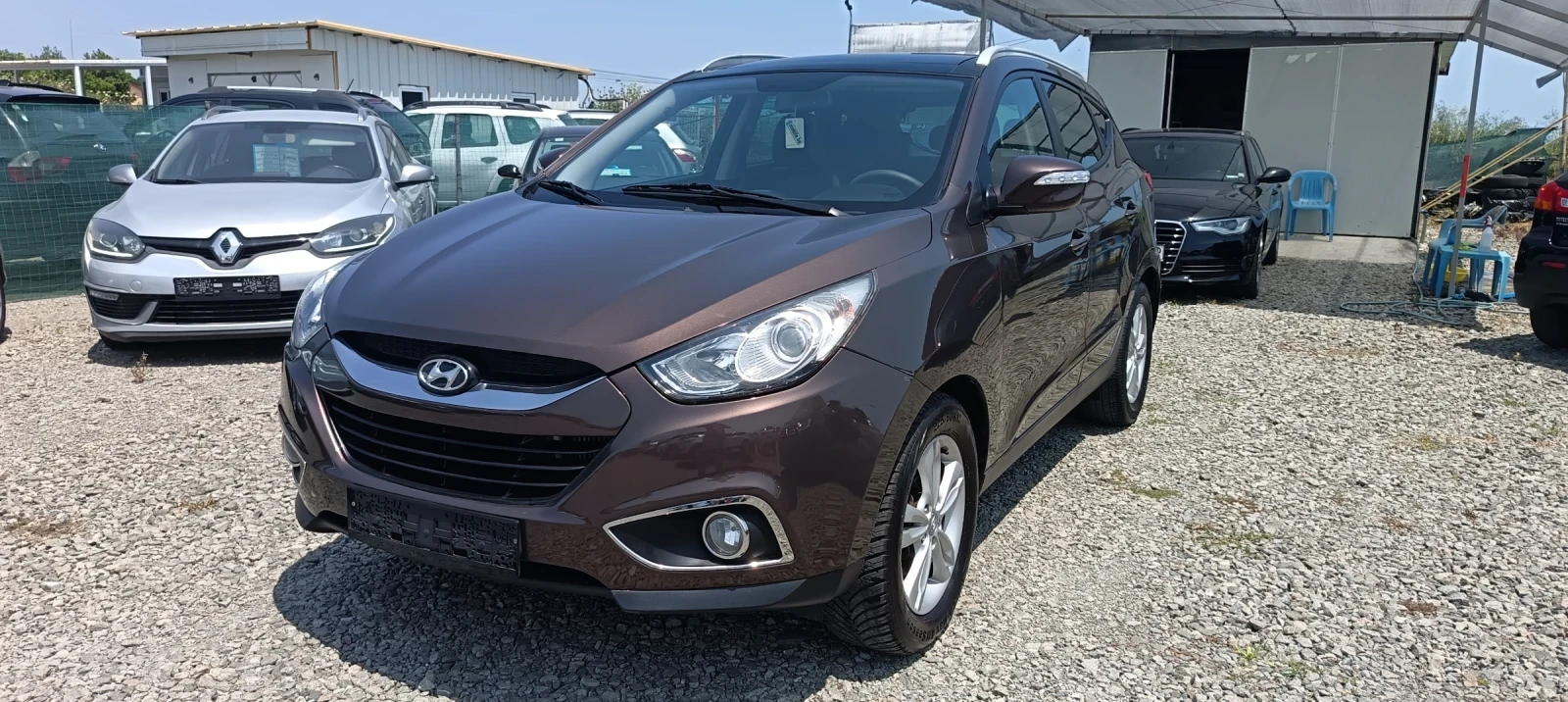 Hyundai IX35 2.0 * 4х4 * Автомат * Панорама * Кожа * Подгрев 4б - изображение 7