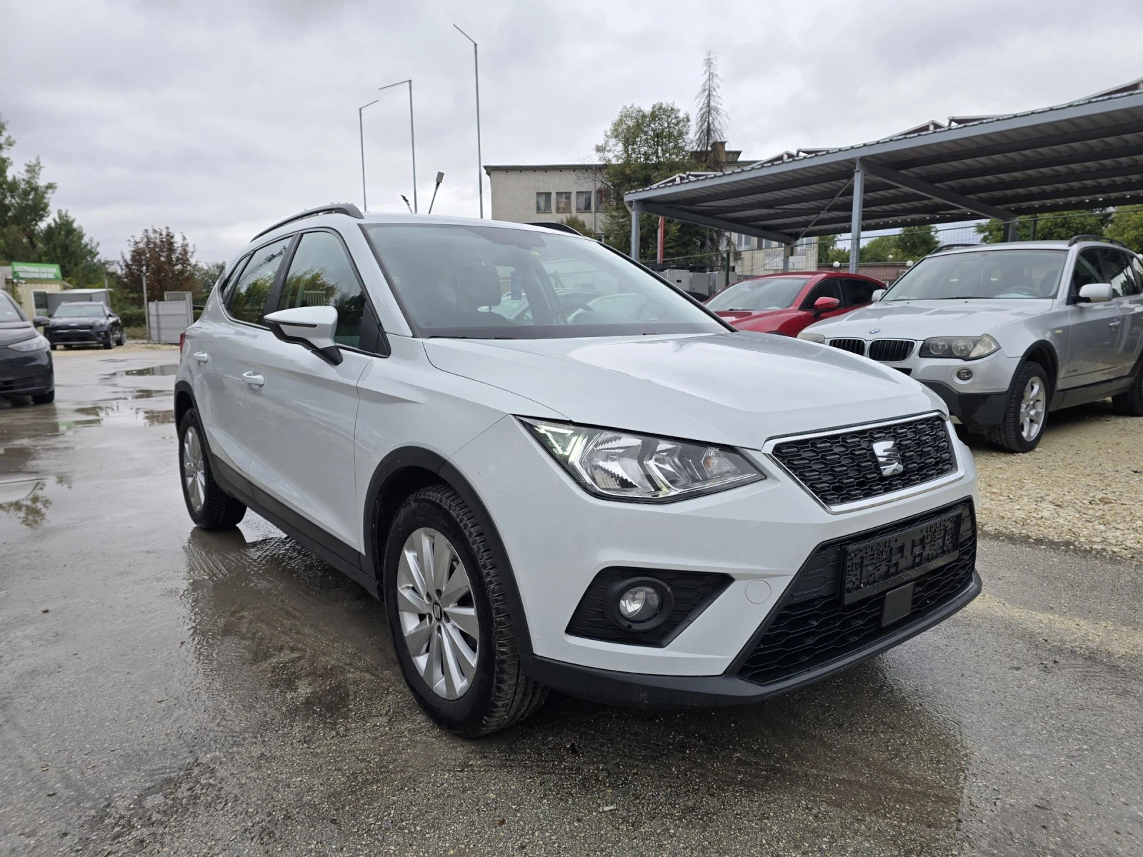 Seat Arona 1.6tdi 95к.с Топ състояние  - изображение 2