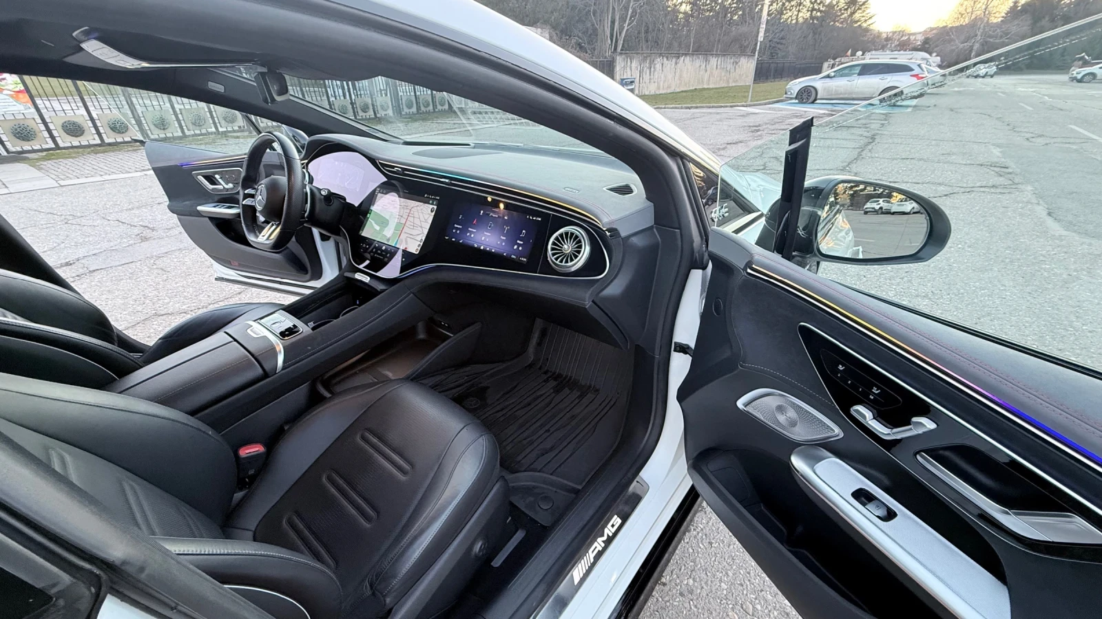 Mercedes-Benz EQE 43 AMG, снимка 14 - Автомобили и джипове - 53700440