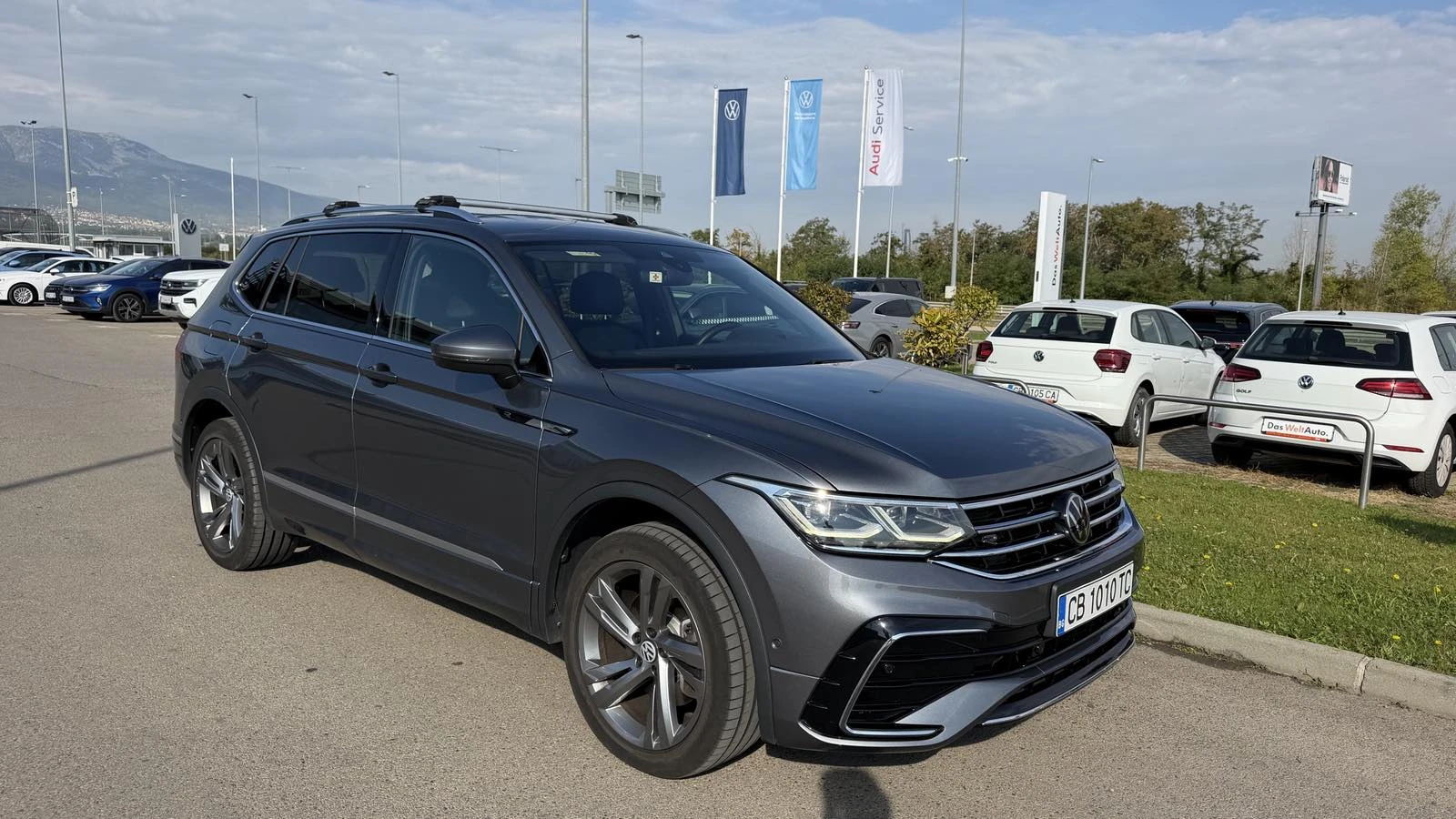 VW Tiguan Allspace R-Line, снимка 5 - Автомобили и джипове - 56141910