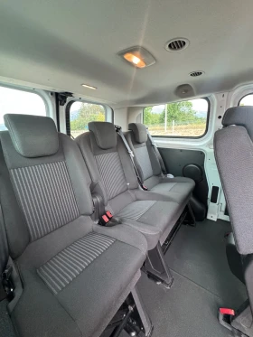 Ford Transit Custom 2.2  TDCi , 9 места, 2x Клима , Сервизна История !, снимка 14