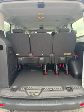 Ford Transit Custom 2.2  TDCi , 9 места, 2x Клима , Сервизна История !, снимка 15