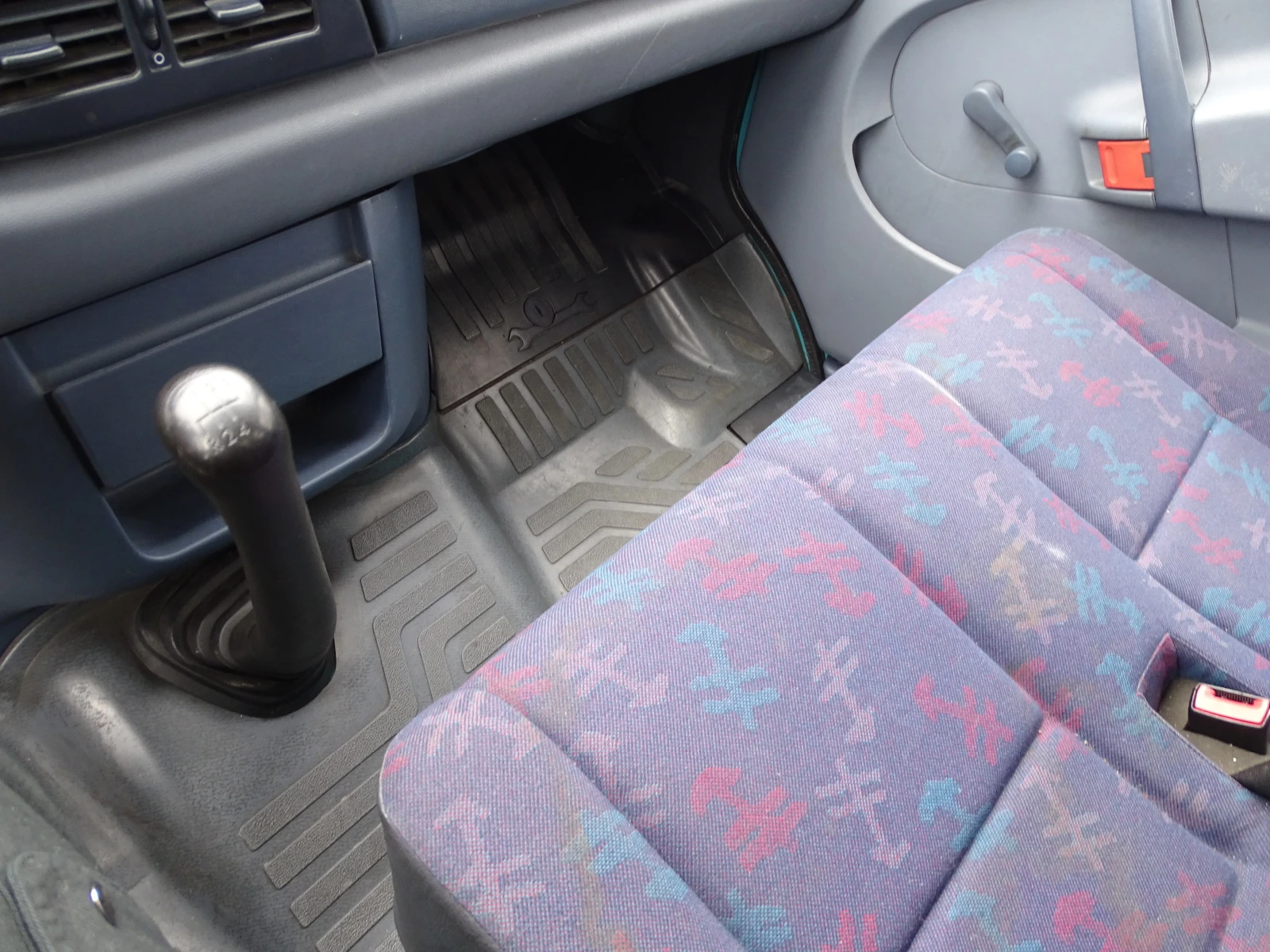 Mercedes-Benz Sprinter 412 ������-* 3.5 �*  | Mobile.bg � ����������� 13