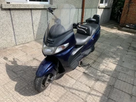     Suzuki Burgman 250