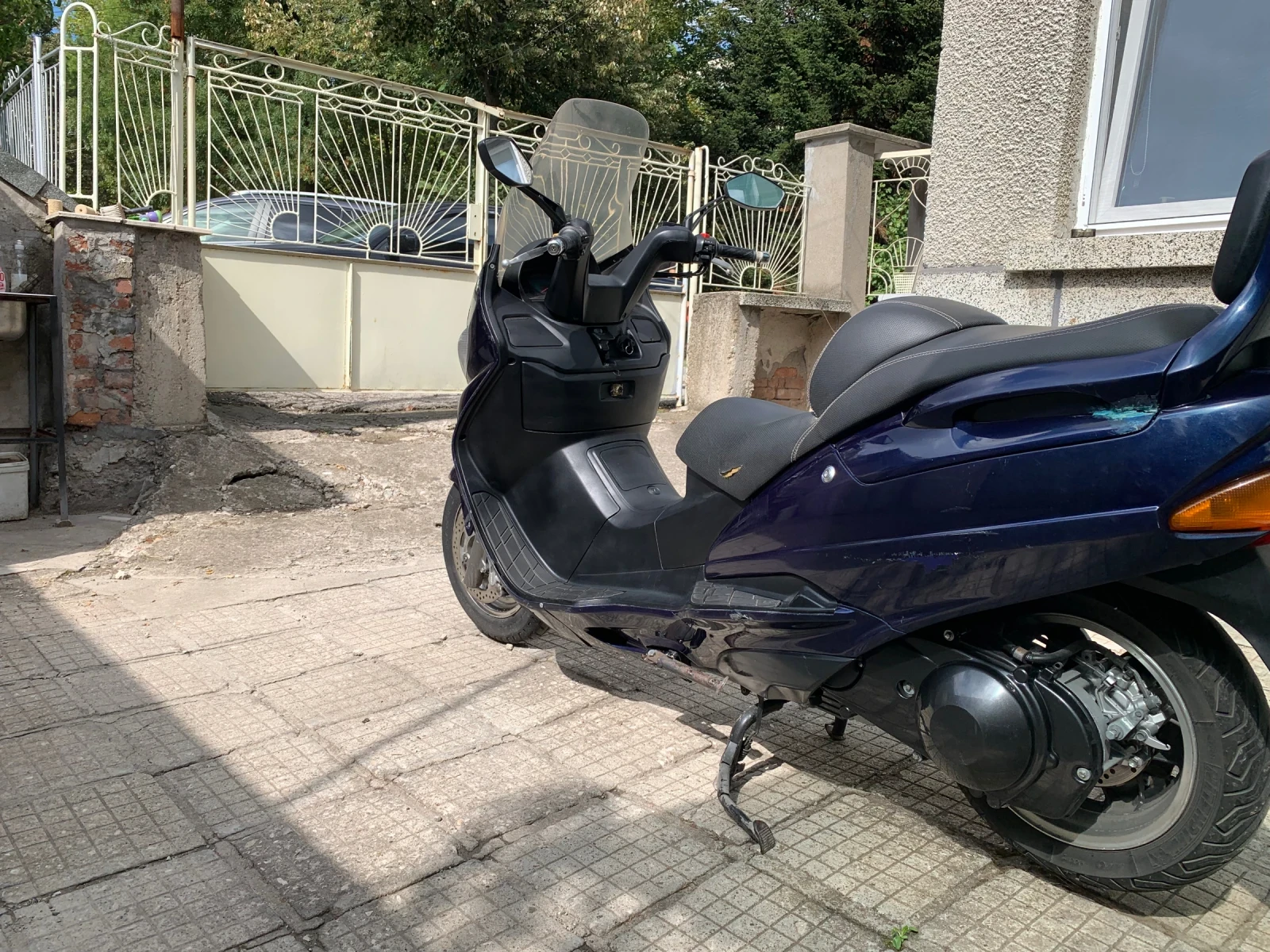 Suzuki Burgman 250 - изображение 4