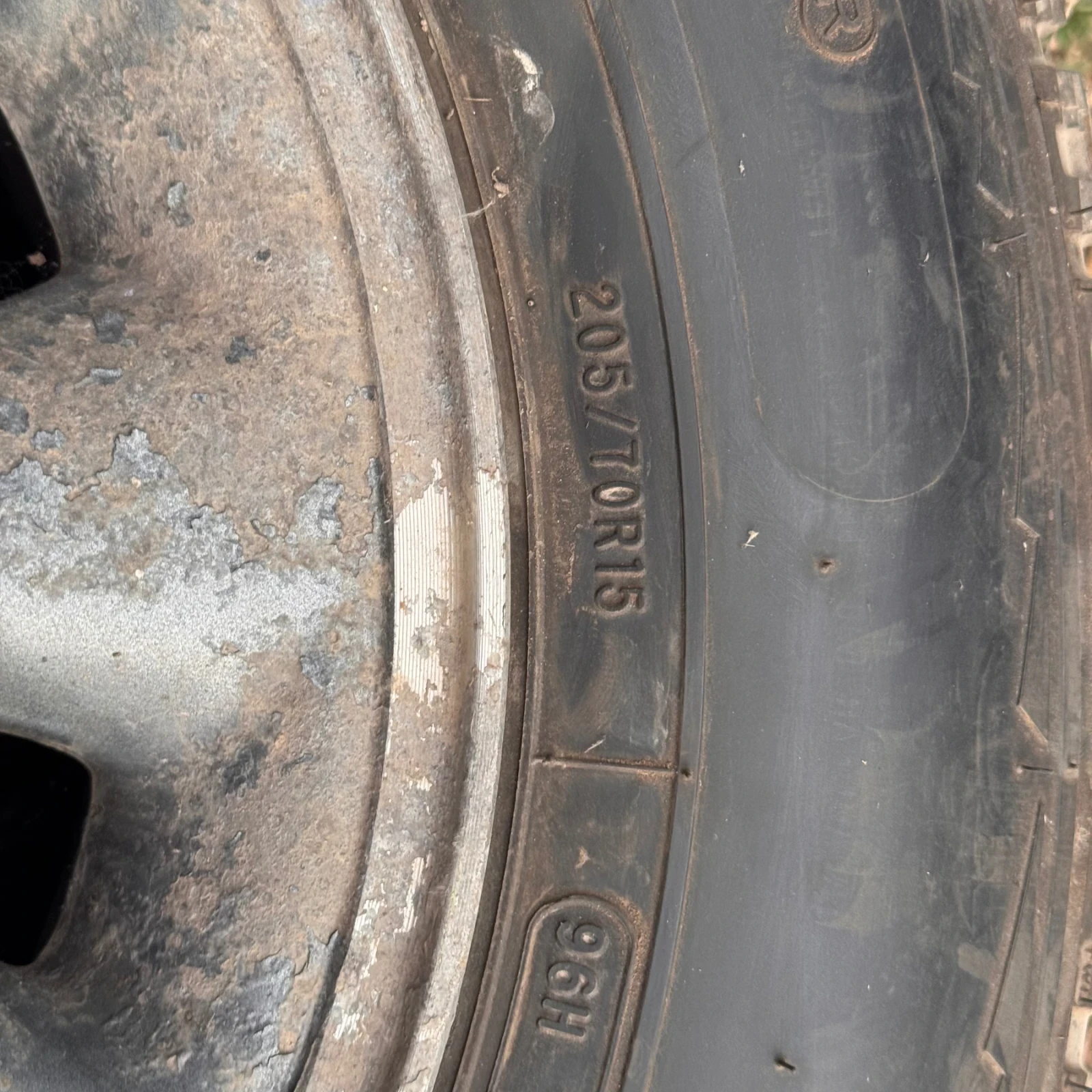 ���� � ������ 205/70R15 �� Ford 15m | Mobile.bg � ����������� 7