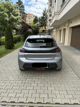Peugeot 208 1.2, снимка 4