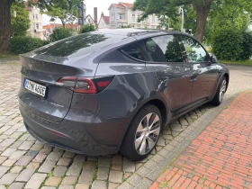 Tesla Model Y Европейска LongRange 4x4 - 33750 € / 66009.26 лв. - 41639823 13