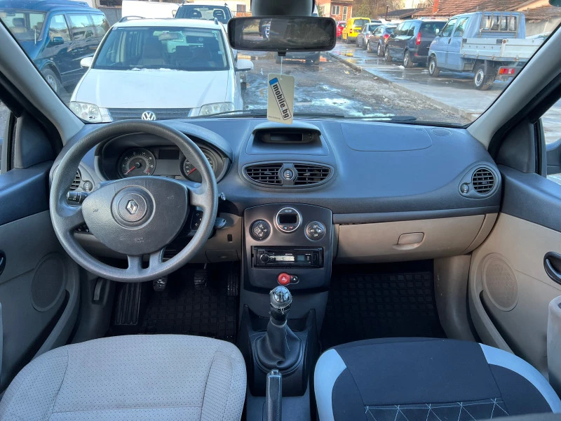 Renault Clio 1.2 бенз КЛИМАТРОНИК, снимка 9 - Автомобили и джипове - 47064971