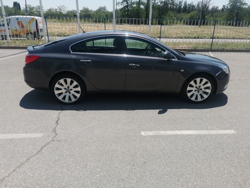 Opel Insignia 2.0CDTI Avtomat N1, снимка 8 - Автомобили и джипове - 46678924