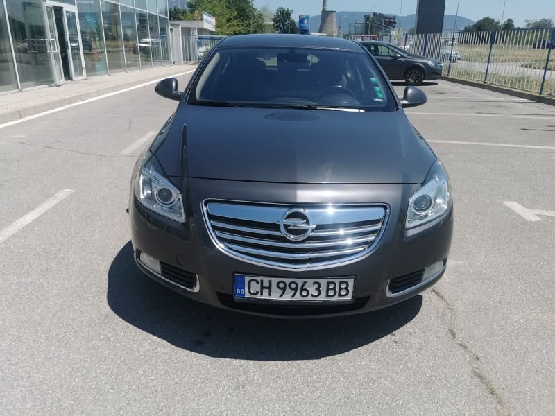 Opel Insignia 2.0CDTI Avtomat N1, снимка 2 - Автомобили и джипове - 46678924