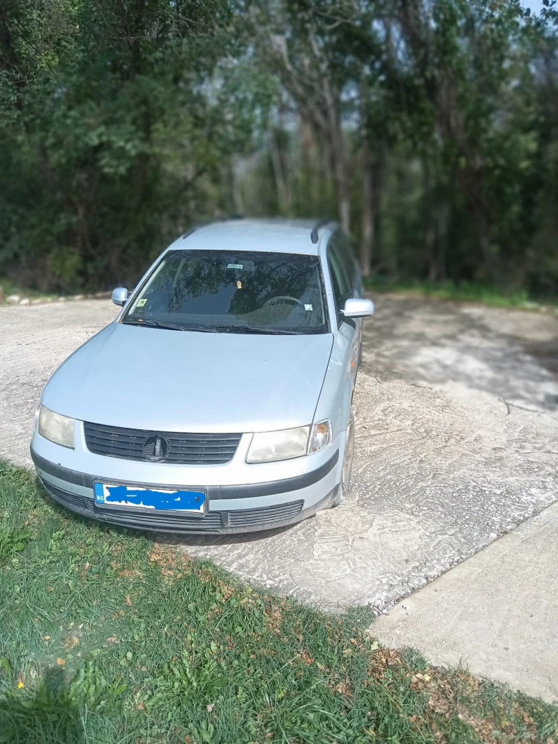 VW Passat, снимка 4 - Автомобили и джипове - 47676502