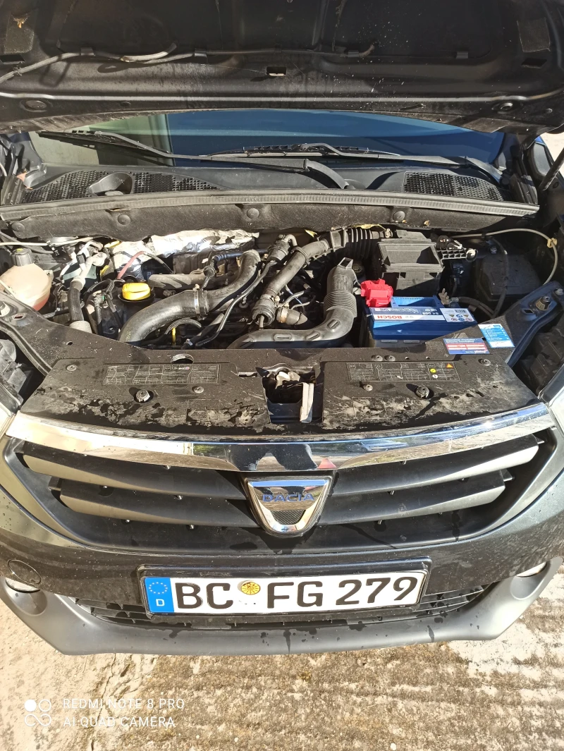 Dacia Lodgy 1.2, снимка 11 - Автомобили и джипове - 49138609