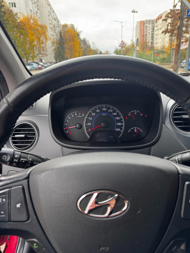 Hyundai I10 1.2 , снимка 9 - Автомобили и джипове - 48120469