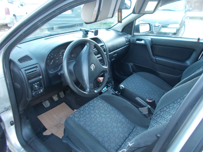 Opel Astra, снимка 11 - Автомобили и джипове - 48643449